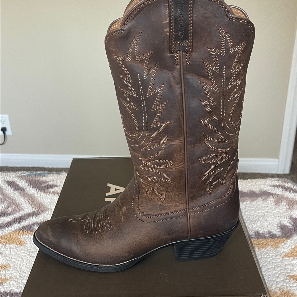 💜Heritage R Toe Western Boot - Picture 4 of 10